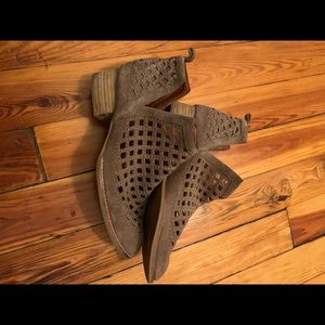 Jeffrey Campbell Taggart Anthropologie ankle boots